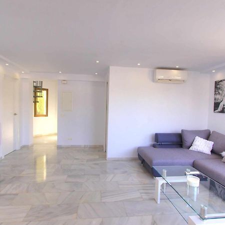 1108 Beachfront 2 Apartments With Roofterrace 80Mtrgt Beach 3 Pools Marbella Kültér fotó