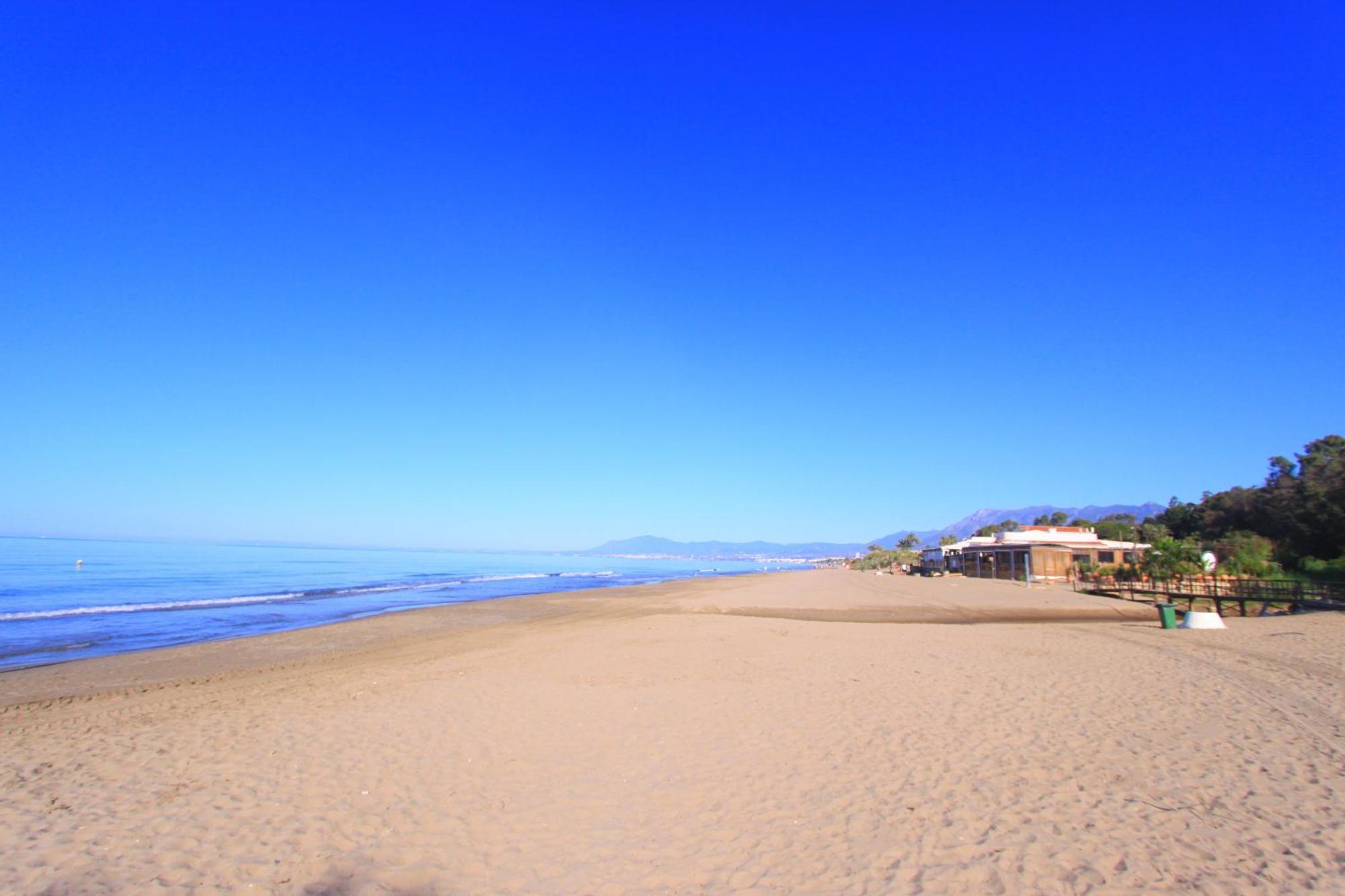 1108 Beachfront 2 Apartments With Roofterrace 80Mtrgt Beach 3 Pools Marbella Kültér fotó